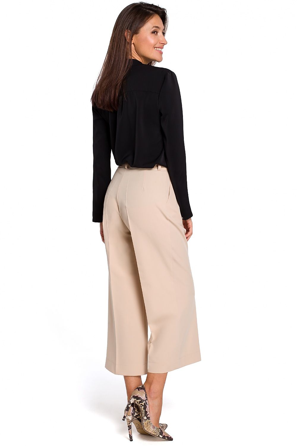  Women trousers model 130478 Stylove 